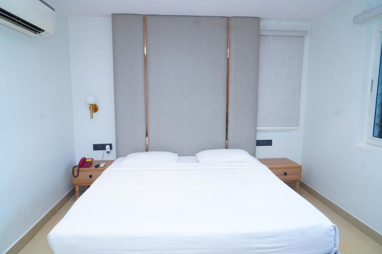 Hotel Kinara Grand Hyderabad Ngoại thất bức ảnh