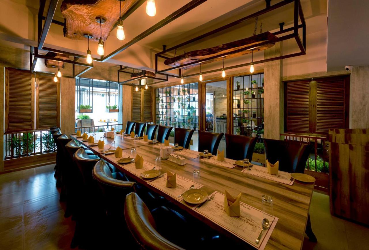 Hotel Kinara Grand Hyderabad Ngoại thất bức ảnh