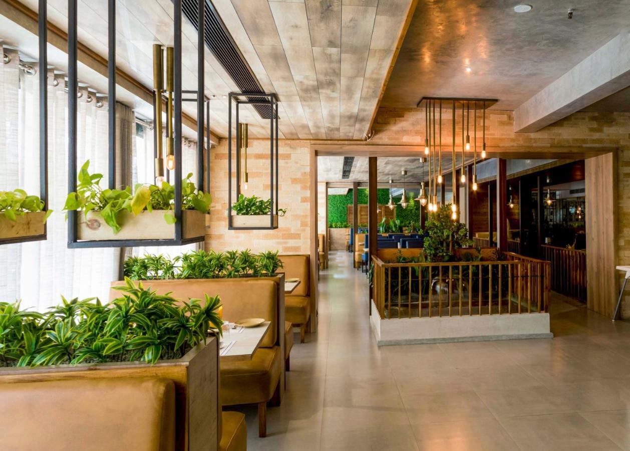 Hotel Kinara Grand Hyderabad Ngoại thất bức ảnh